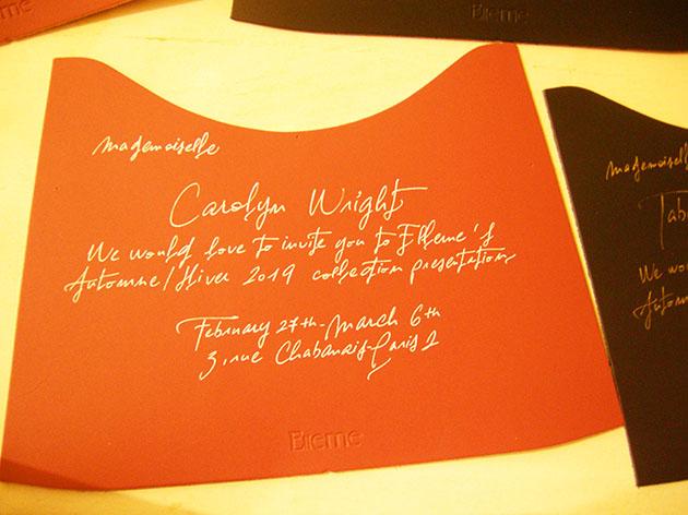 calligraphe invitations, calligraphie invitation paris, invitations défilé de mode
